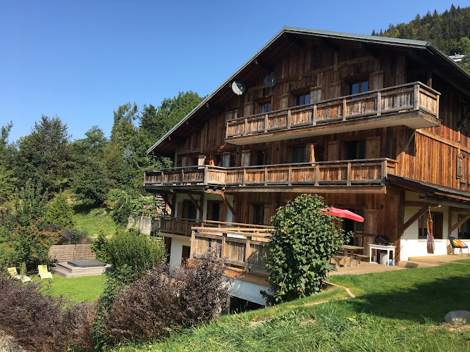 Chalet La Cordée Côté Sud : location d'appartements à Morzine