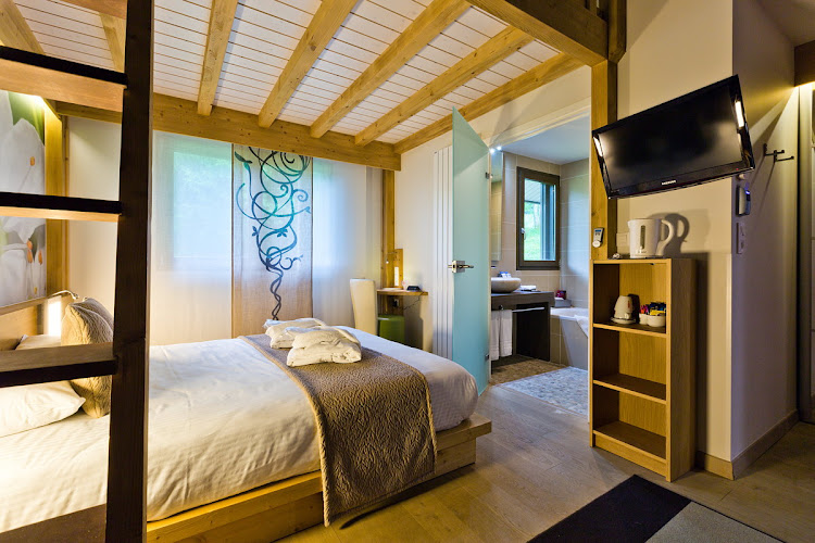Hôtel La Croix de Savoie & SPA