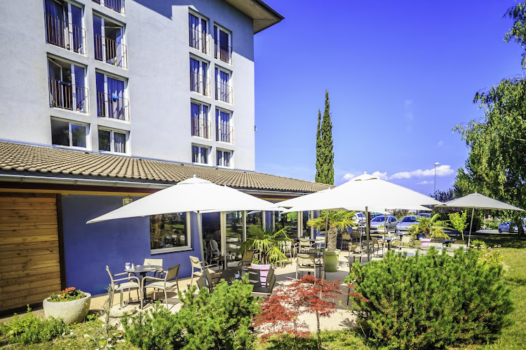 Hôtel Côté sud Léman Restaurant les Tournesols