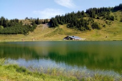 Lac de l'Airon et lac de Vernant