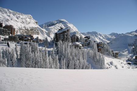 Resize_of_avoriaz.jpg