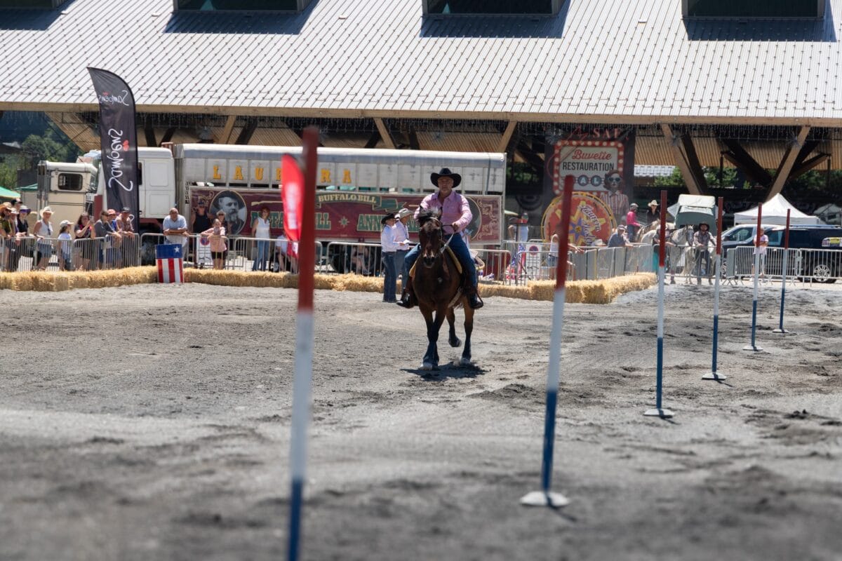 Rodéo à cheval lors du Samoëns American Festival