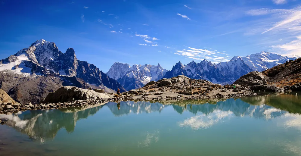 Le Lac Blanc et sa vue sur les aiguilles de Chamonix