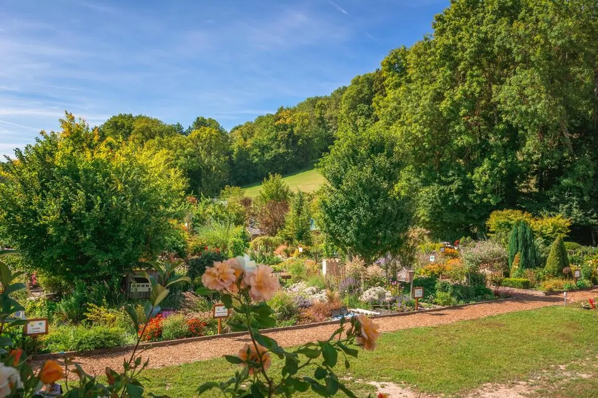 Le Parc des Jardins de Haute-Savoie à La Balme-de-Sillingy - Office de Tourisme du Lac d'Annecy